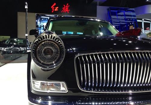 {賭波}(红旗最贵的车价格多少钱一辆的图片)